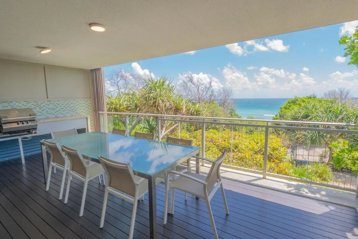 Waves 12 Apartment Point Lookout